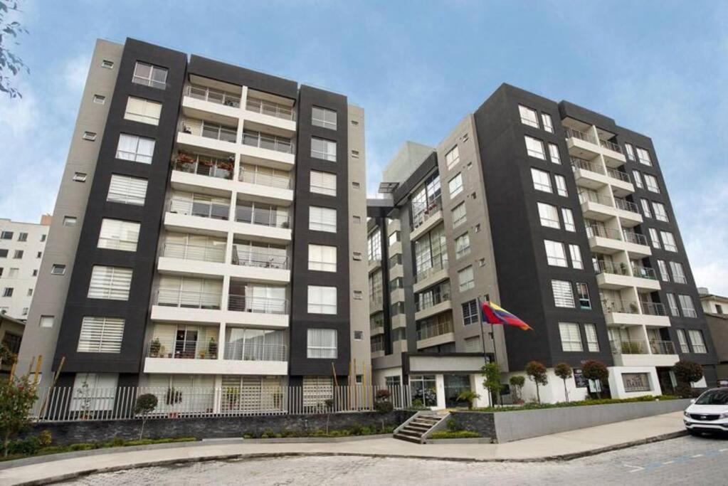 Coliving Ecuador Apartamentos Sector Swiss Hotel Кито Экстерьер фото