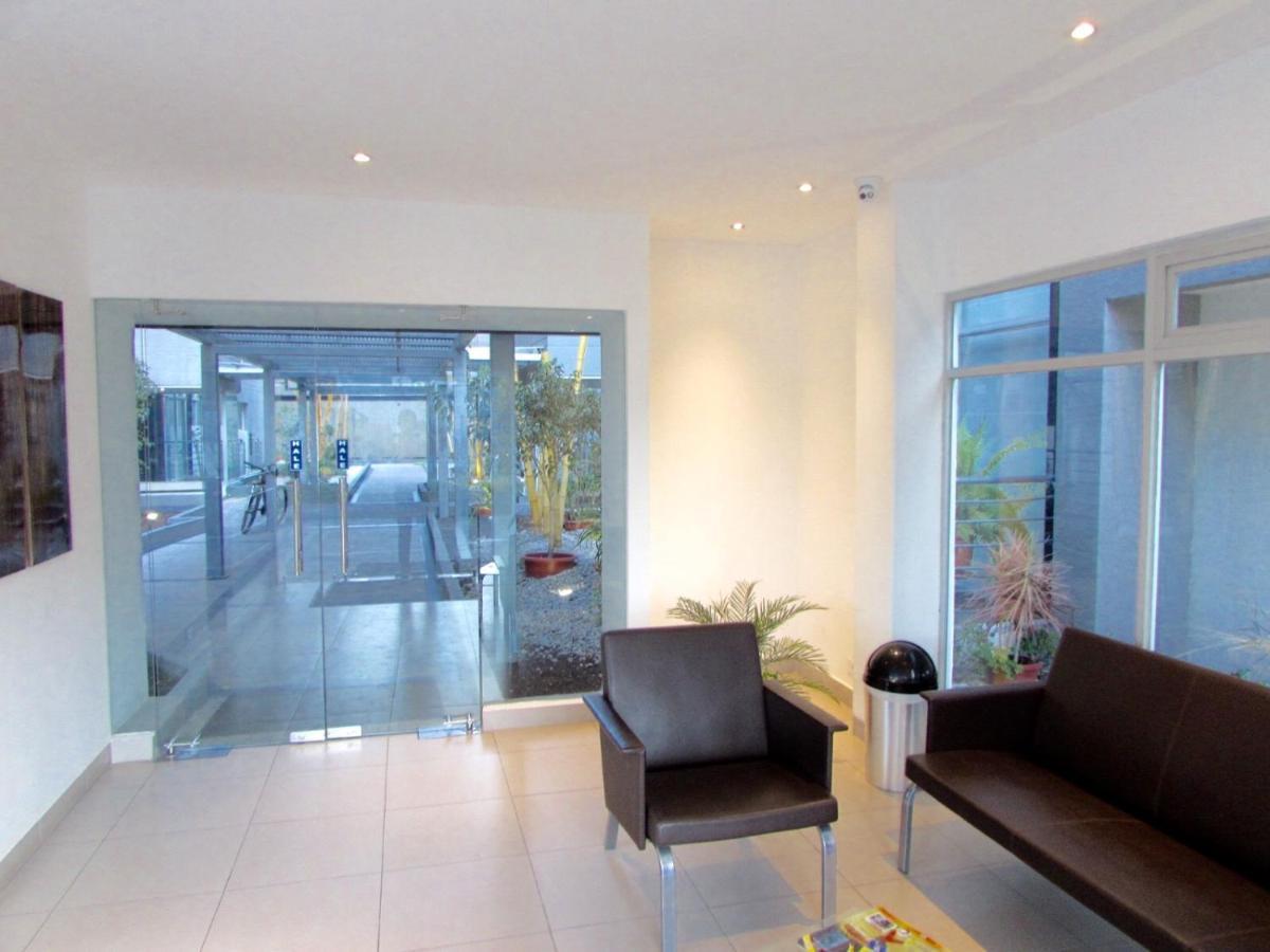 Coliving Ecuador Apartamentos Sector Swiss Hotel Кито Экстерьер фото