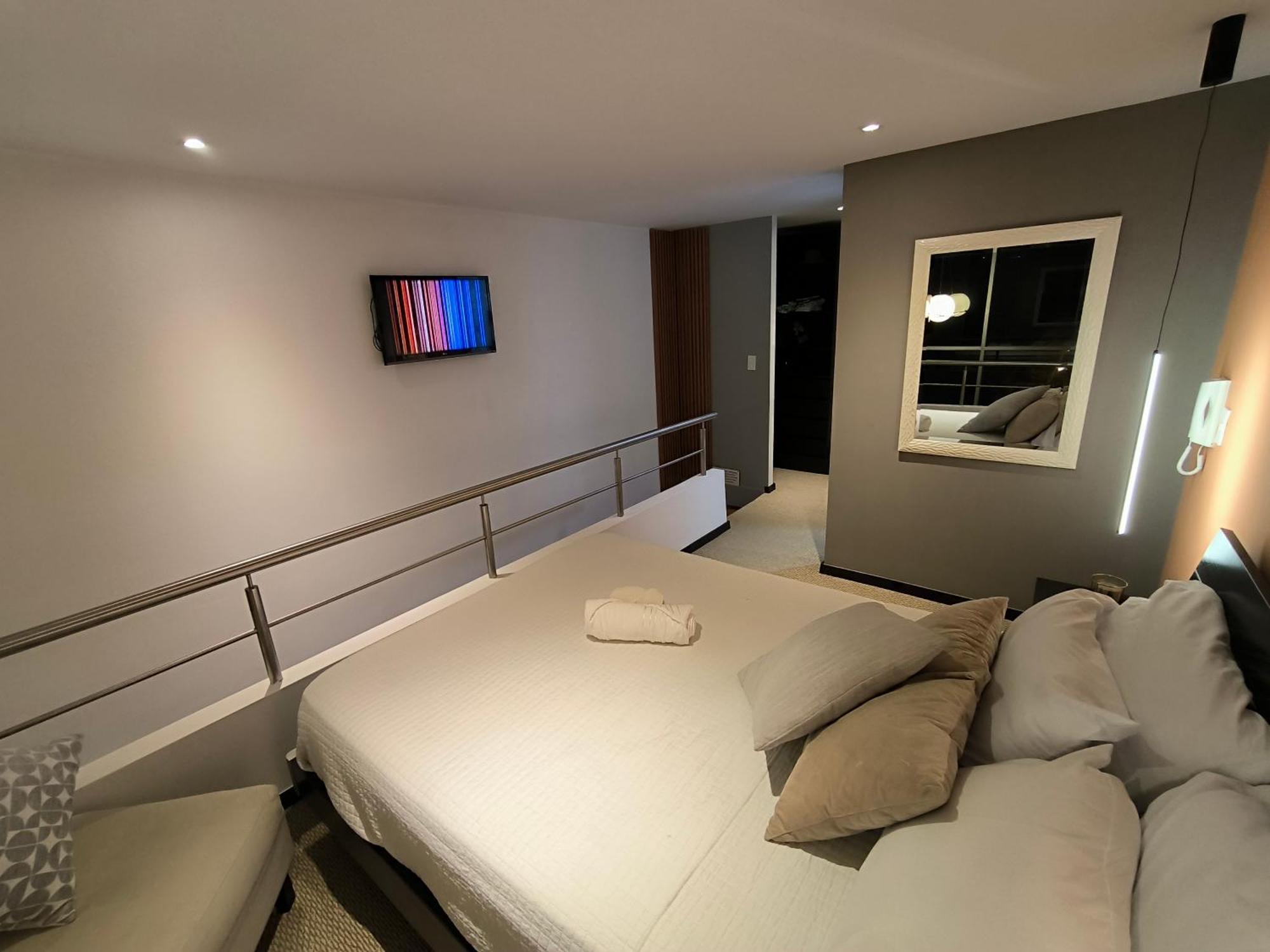 Coliving Ecuador Apartamentos Sector Swiss Hotel Кито Экстерьер фото